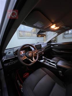 نيسان ألتيما